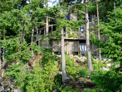 049 Cottage 2005.JPG