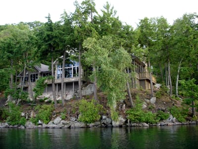 056 Cottage 2005.JPG