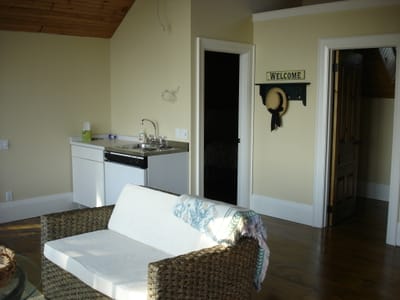 073 Boathouse 2005.JPG