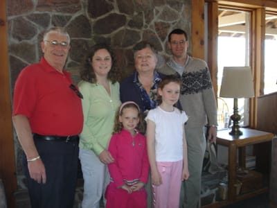 038 - Mother's Day 2005.JPG