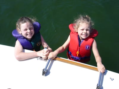 08 Sarah and Emma at Aquatic 040724.jpg