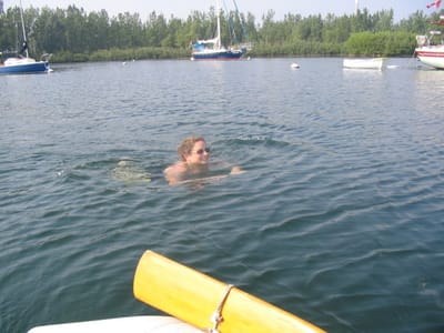 11 Jen at Aquatic 07 04.jpg