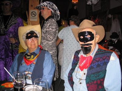 14 George & Sheila Hallowe'en 2004.jpg