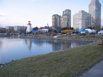 73 New Docks Dec 05.jpg