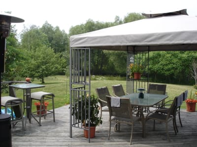006 - Back deck.JPG