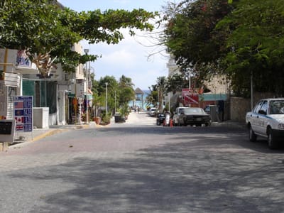 004 5th Av.JPG