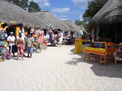 187 Shops on Beach.JPG