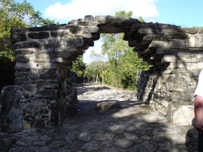 211 Entrance to 9 mile road to coast.JPG
