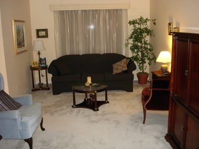 003 Dining room.JPG
