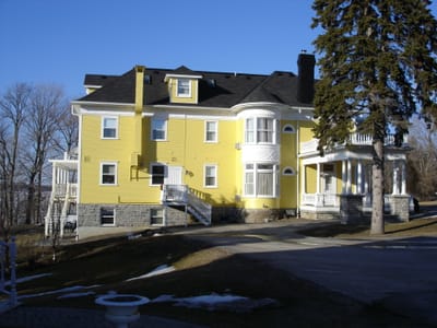 038 Claramont Inn.JPG
