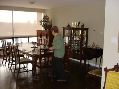 010 Dining room.JPG