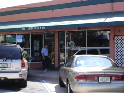 A093 ANOTHER EATERIE.JPG