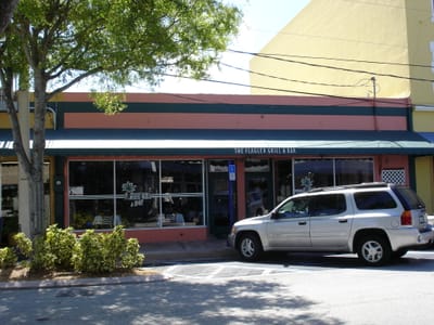 A094 ANOTHER EATERIE.JPG