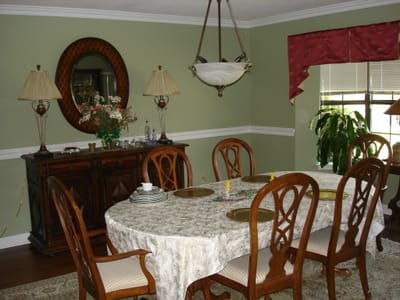 A019 DINING ROOM.JPG
