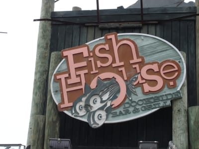 A065 FISH HOUSE FOR LUNCH.JPG