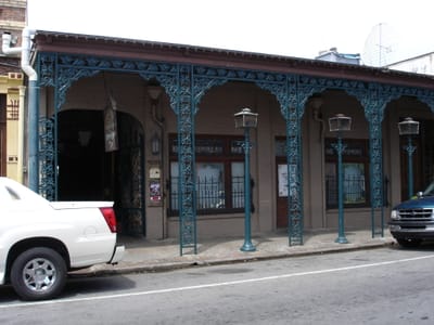 A076 OLD PENSACOLA.JPG