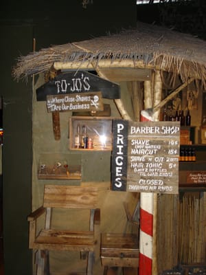 A135 WWII MEMORABILIA.JPG