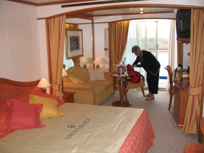 A007 Silver Seas Silver Whisper cabin.jpg