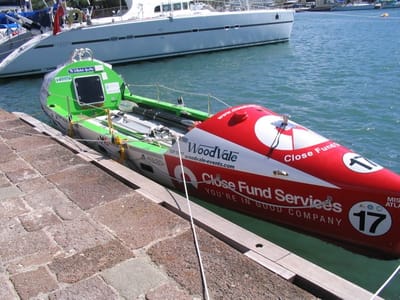 A015 Row boat from UK.jpg