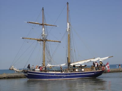 A-070 Pathfinder.JPG