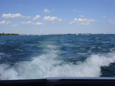 A-089 wake.JPG