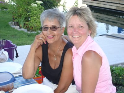 A-094 Eugenie and Lynn.JPG