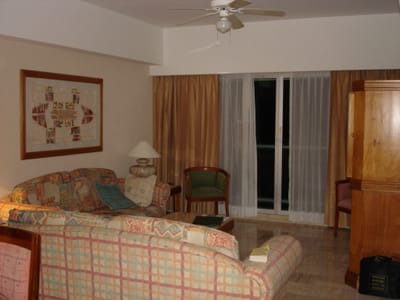 A027 SUITE.JPG
