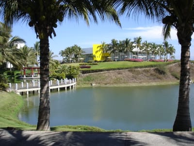 A052 GOLF COURSE.JPG