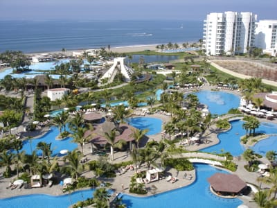 A083 GRAND MAYAN.JPG