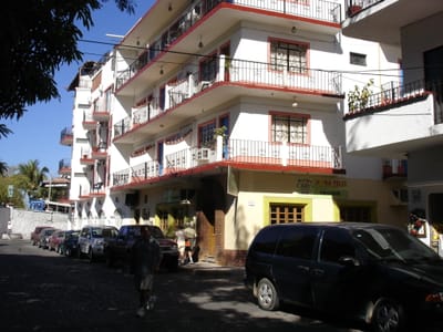 A122 OLD TOWN MERCADO.JPG