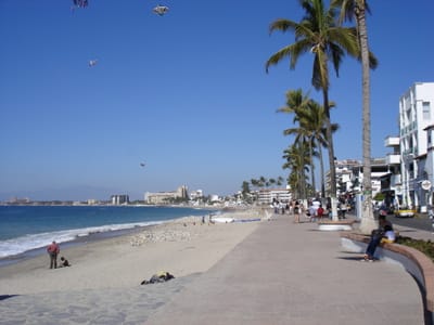 A177 BEACH AT MALECON.JPG