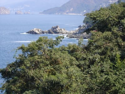 A218 LOS ARCOS FROM LE KLIFF.JPG
