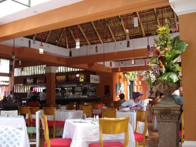 A242 RIVER CAFE.JPG