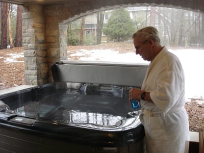 A005 HOT TUB.JPG