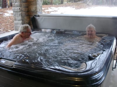 A007 HOT TUB.JPG