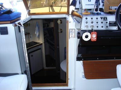019 Companionway.JPG