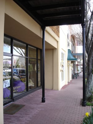 A008 Fairhope shopping.JPG