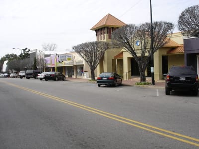 A010 Fairhope shopping.JPG