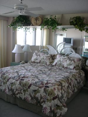 A017 Master Bedroom.JPG