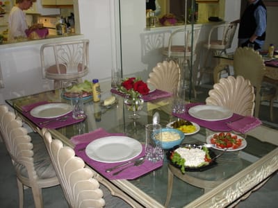 A018 Dining table.JPG