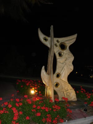 A035 Isla New Statue.JPG