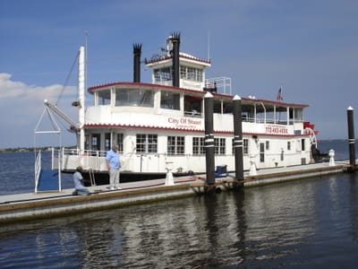 A090 back to dock.JPG