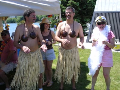 A068 Dock Fluff 2007.JPG