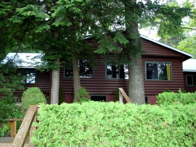 116 front moms cottage.JPG