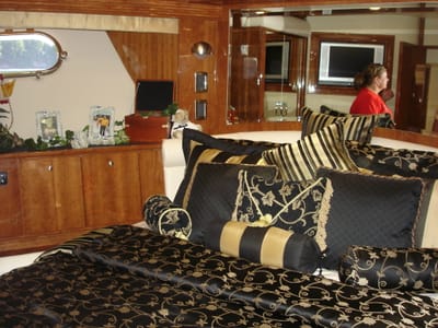 A-196 Guest cabin.JPG