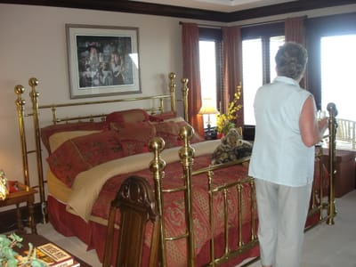 A-252 Guest Bedroom.JPG