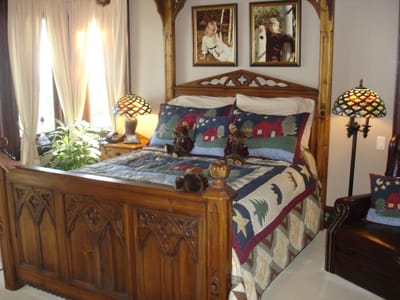 A-256 Teddy Bear bedroom.JPG