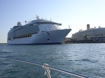 A 082 Port Everglades.JPG
