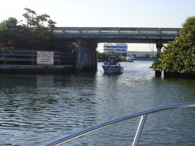 A 088 Entrance to Park.JPG