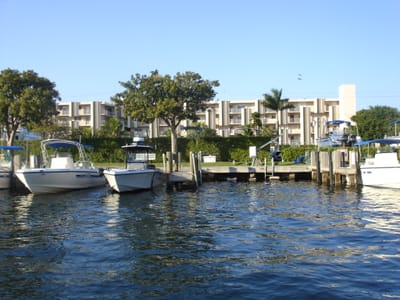 A 098 Hep's Bldg.JPG
